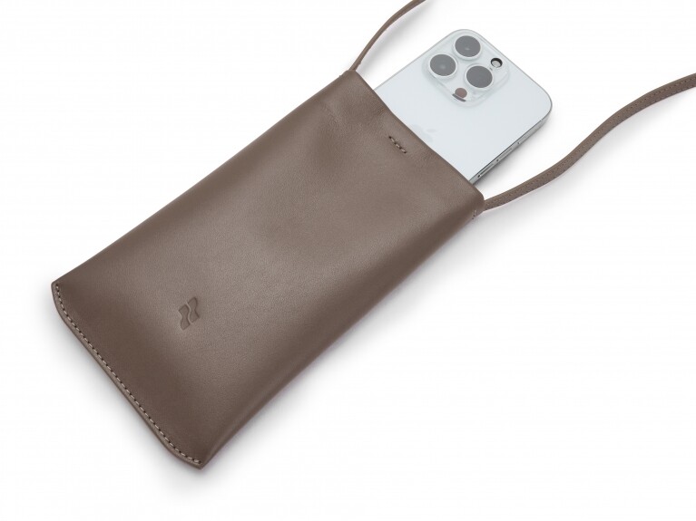 Iloj – Phone Sling Iloj – Phone Sling