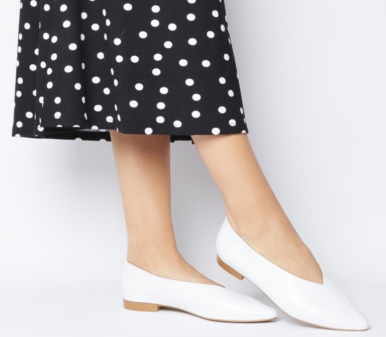 Office Frolic Point Flats