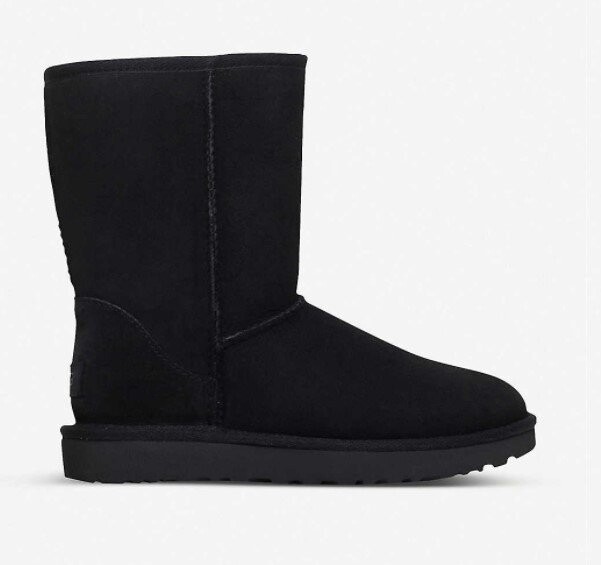 UGG Classic ll Short sheepskin boots