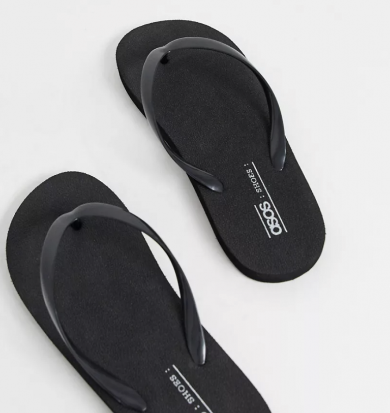ASOS DESIGN Filter flip flops in black