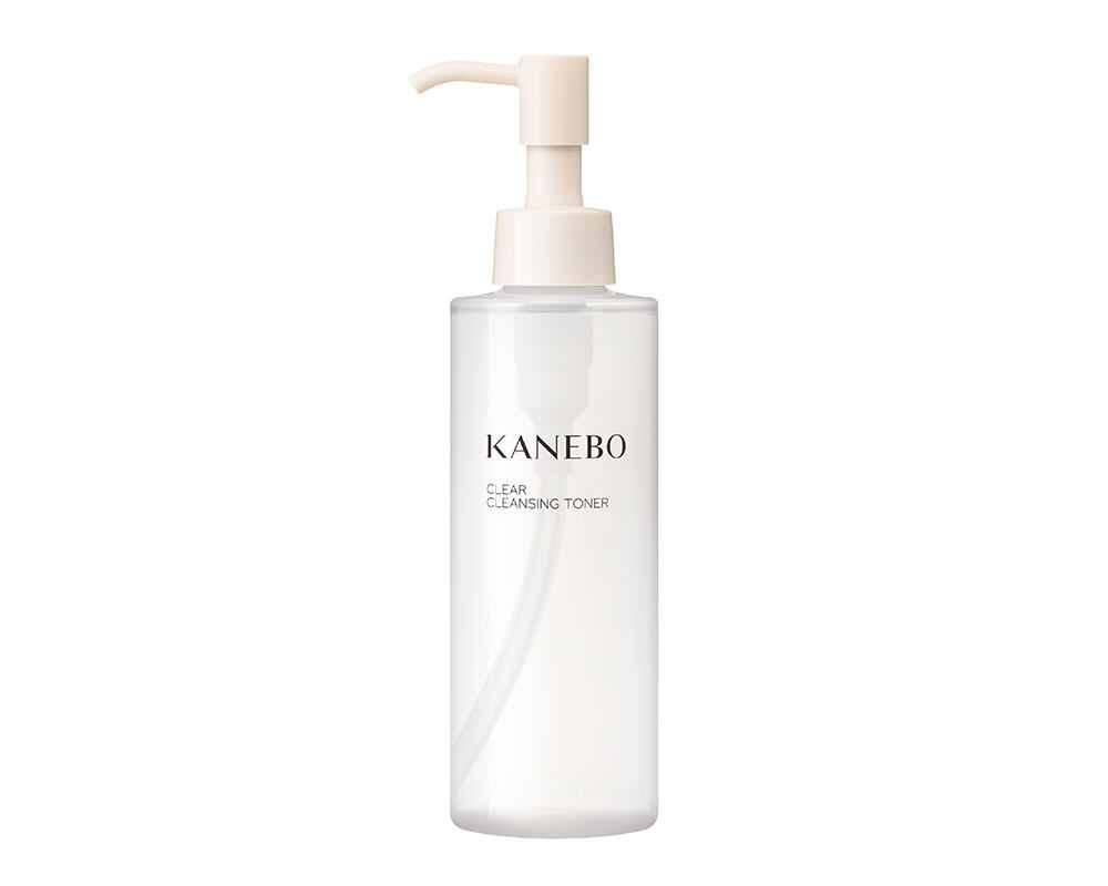 卸妝水推薦7. Kanebo Clear Cleansing Toner 柔潤淨透潔膚水$230/180ml 卸妝水推薦7. Kanebo Clear Cleansing Toner 柔潤淨透潔膚水$230/180ml