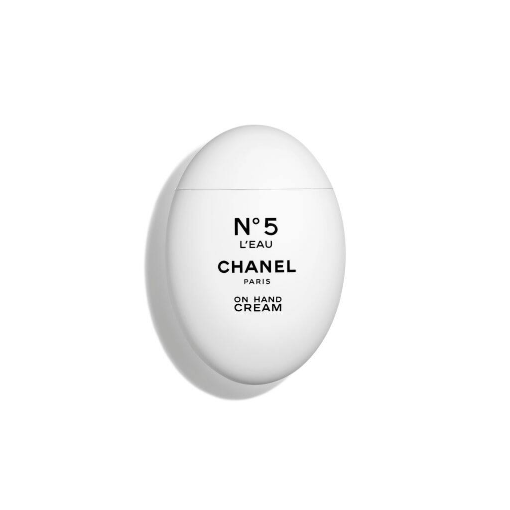 Chanel網上限定商店設有限定商品，當中的N°5 L'EAU Hand Cream