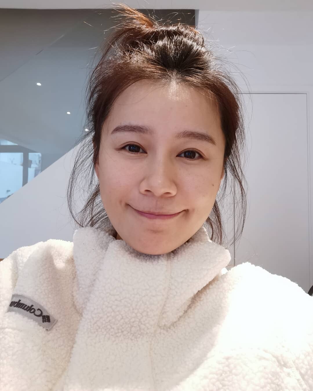 偽素顏化妝貼士：只畫內眼線+自然睫毛