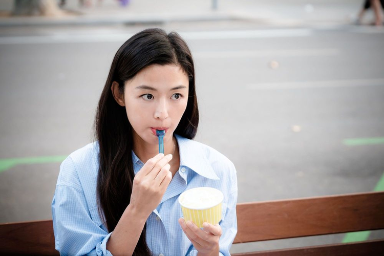 全智賢的「女神級」保養法則2.必備防曬