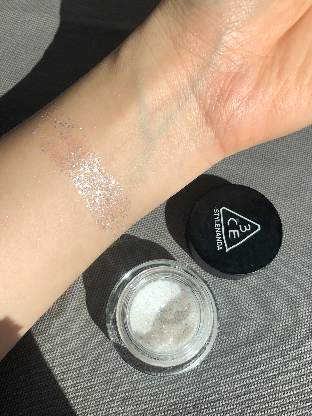 【減齡眼妝】4款必買bling bling眼影✨用它打亮眼頭、臥蠶 雙眼即時放大一倍