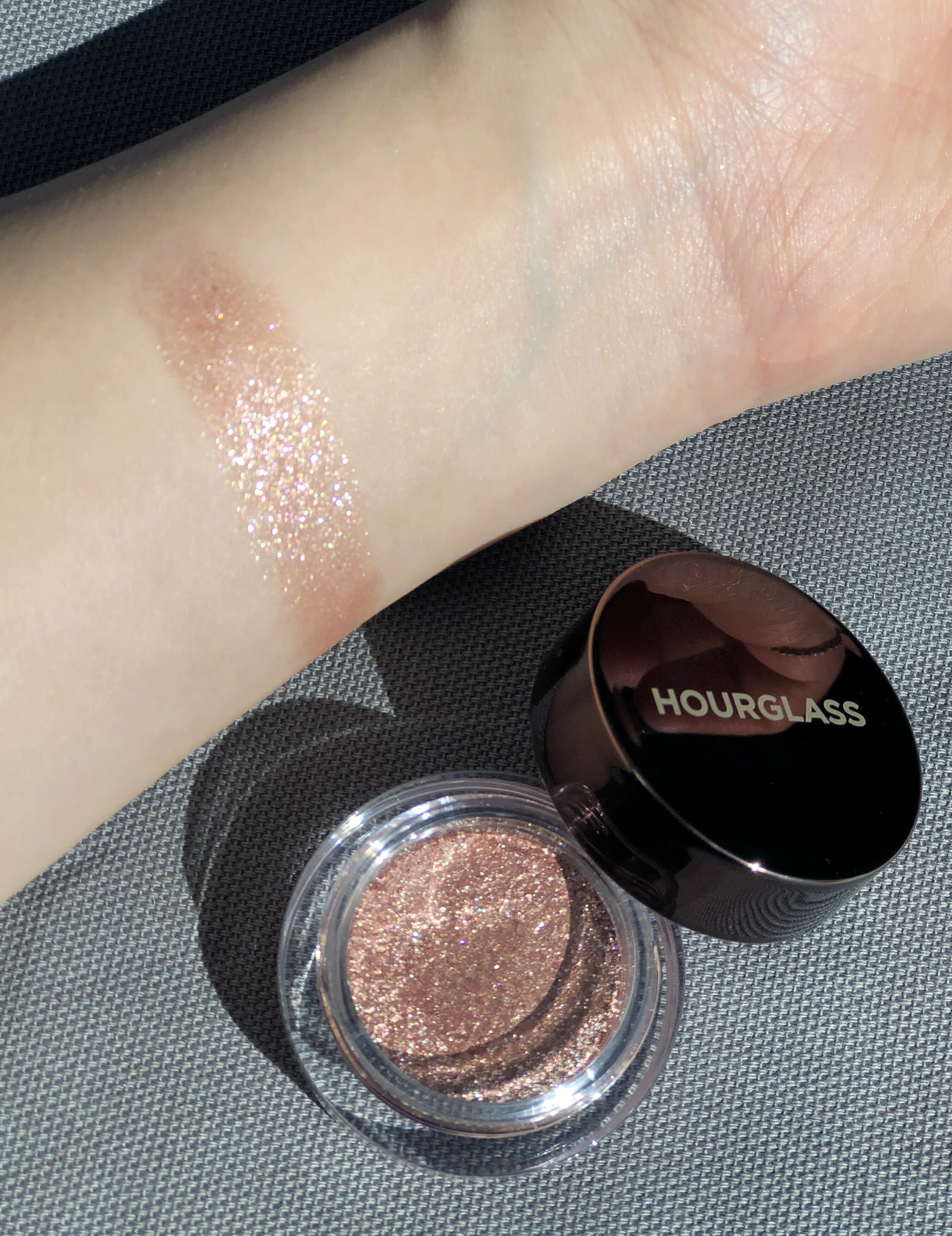 【減齡眼妝】4款必買bling bling眼影✨用它打亮眼頭、臥蠶 雙眼即時放大一倍