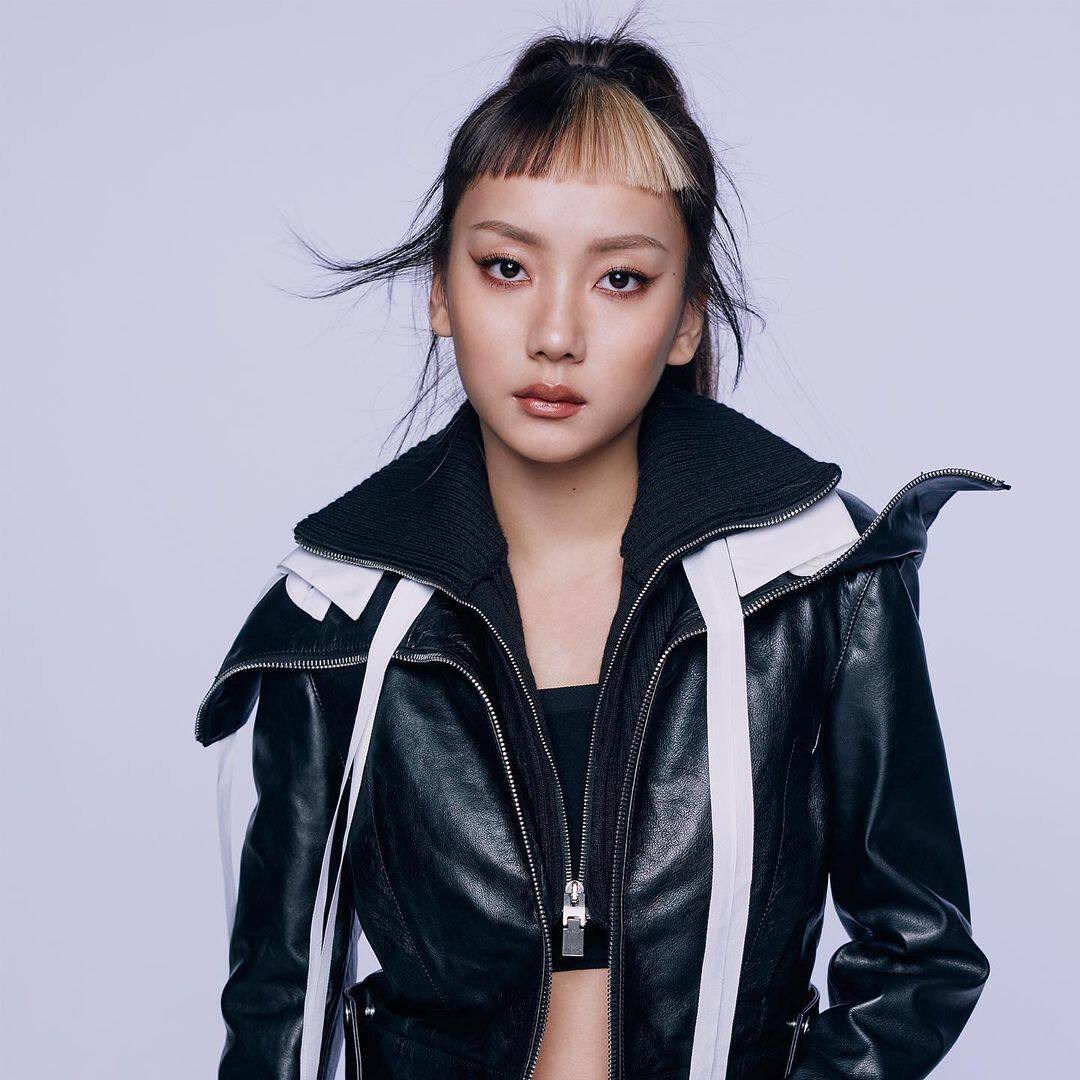 挑染髮色趨勢2022|女團COLLAR成員漂染髮色逐個捉|必試6種挑染技巧 挑染髮色趨勢2022|女團COLLAR成員漂染髮色逐個捉|必試6種挑染技巧