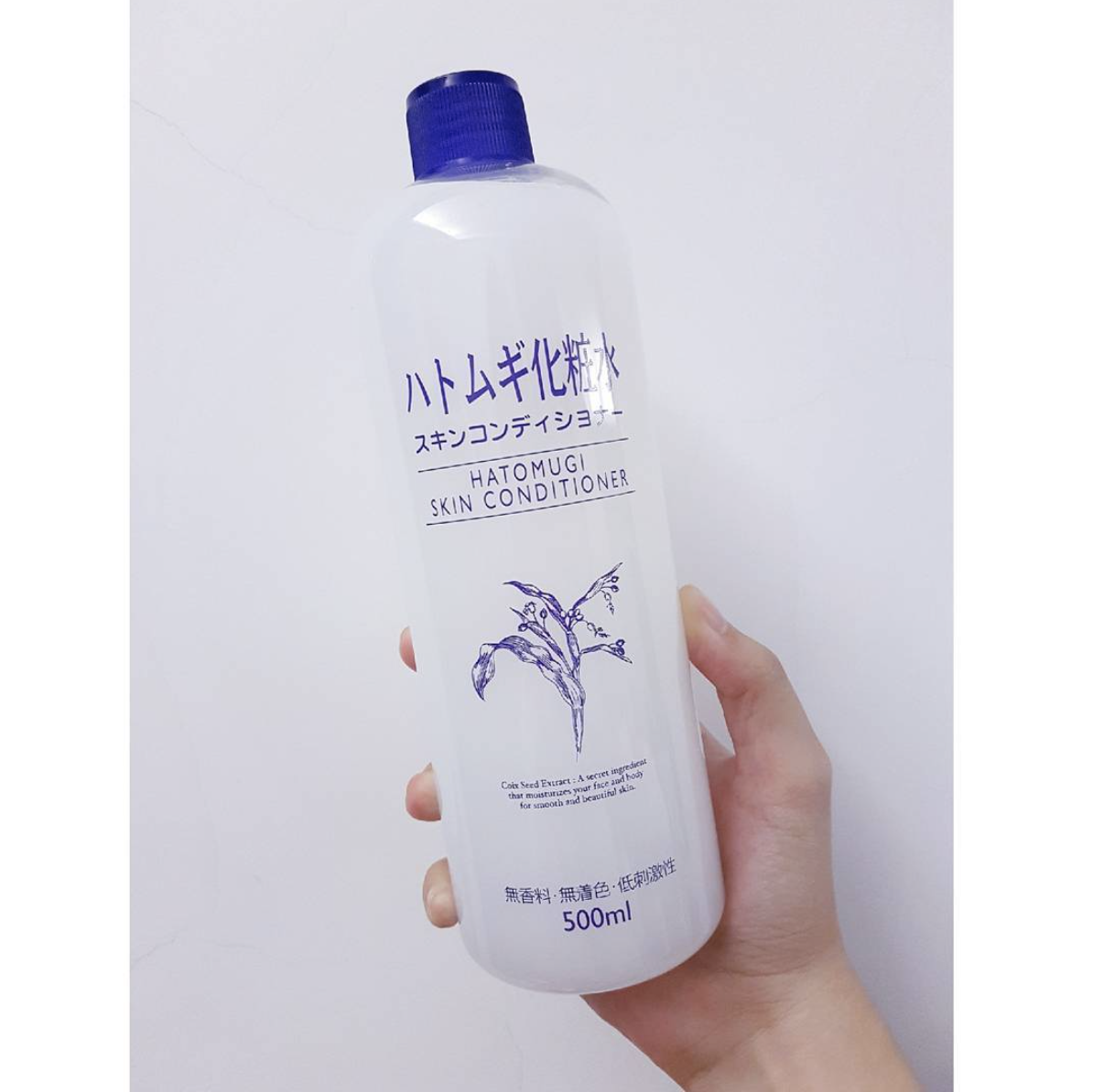 平價保濕產品 I-mju 薏仁化妝水。
