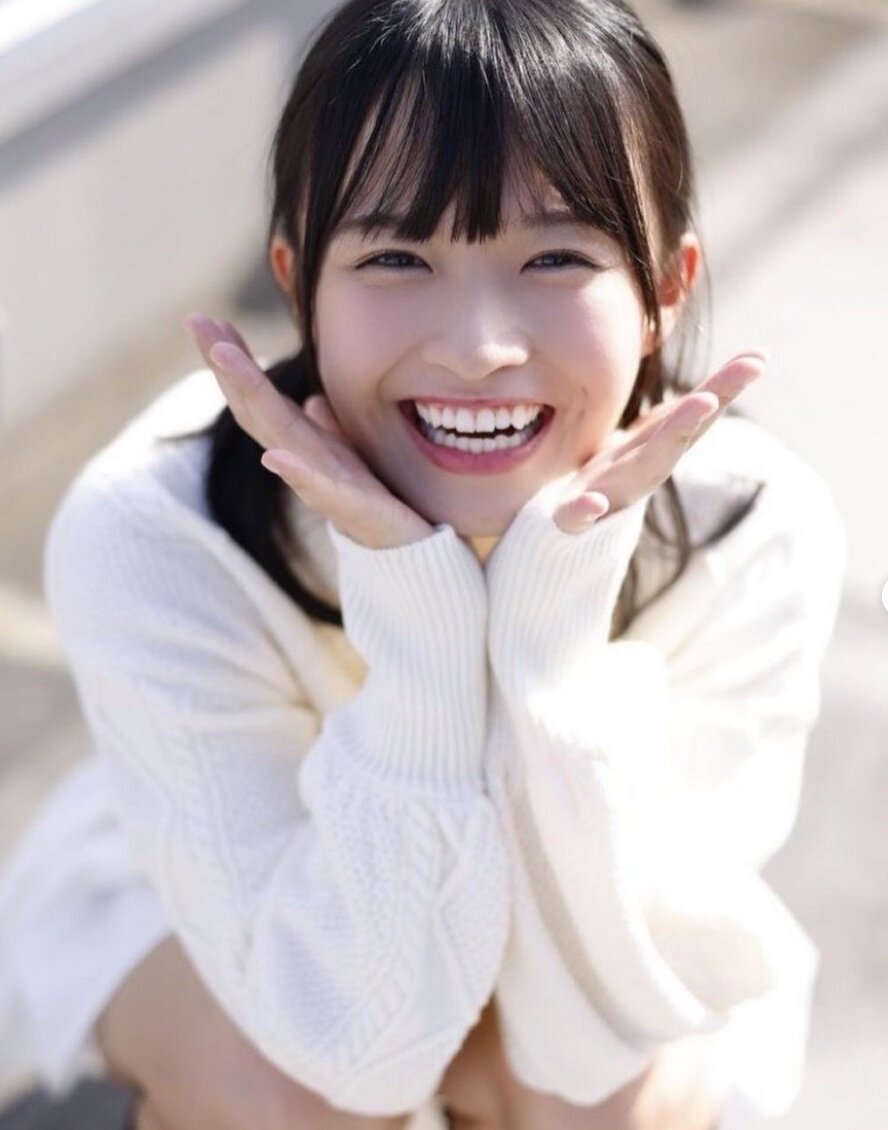 日本新晉美少女：百川晴香