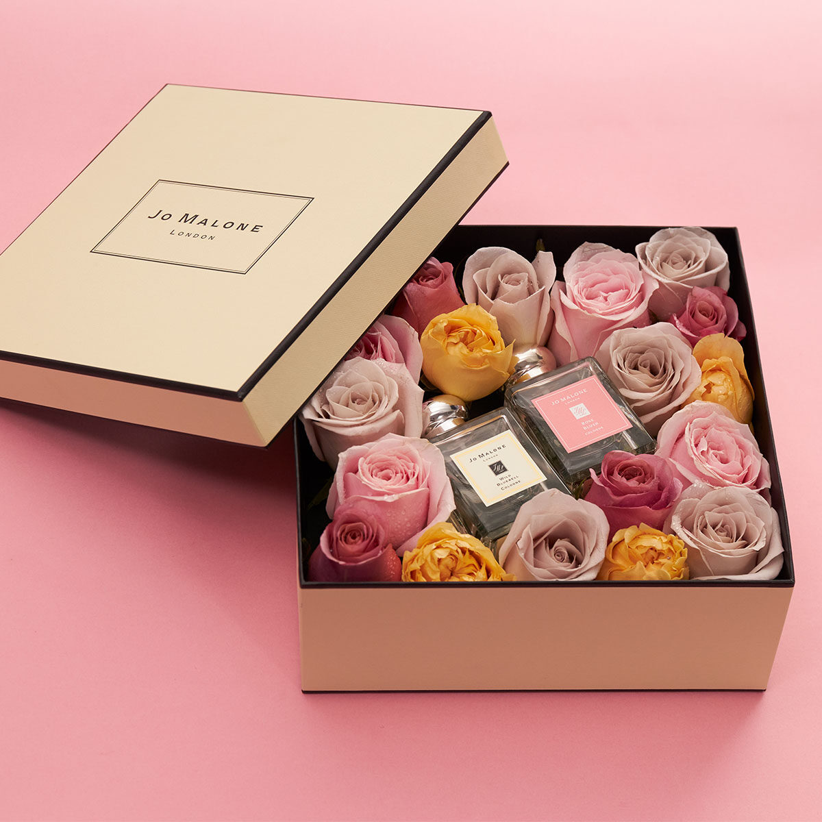 給她/他的情人節禮物提案！8款香氛及玫瑰鮮花禮盒紀念浪漫愛情：女朋