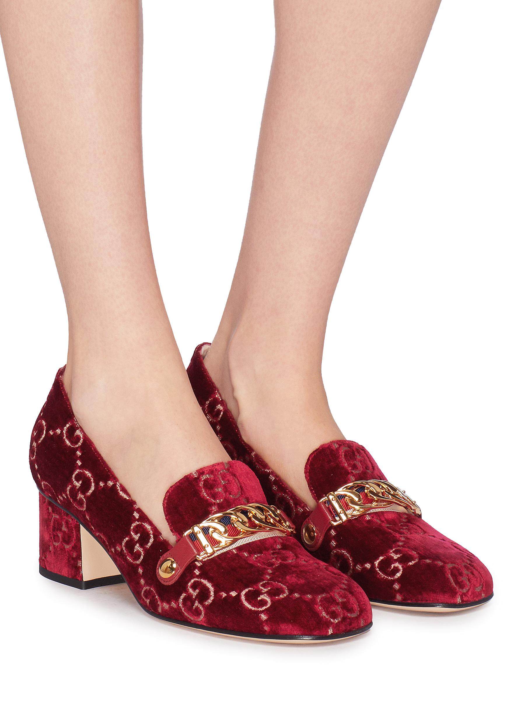 中式裙褂只能襯褂鞋? 推介10對時尚牌子紅鞋代替傳統褂鞋