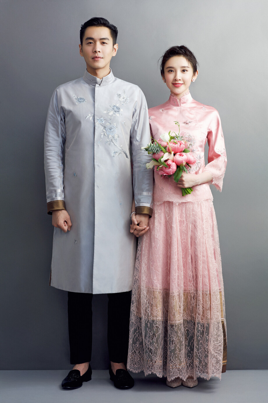 中式傳統嫁衣挑選需知 ：選裙褂、旗袍、繡花鞋款式禁忌