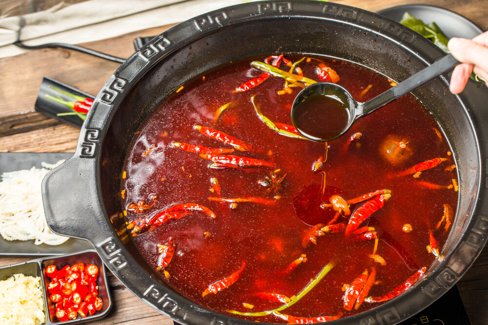 火鍋湯底推薦!粥底火鍋卡路里重爆標、蕃茄薯仔湯近乎零脂肪最健康 火鍋湯底推薦!粥底火鍋卡路里重爆標、蕃茄薯仔湯近乎零脂肪最健康