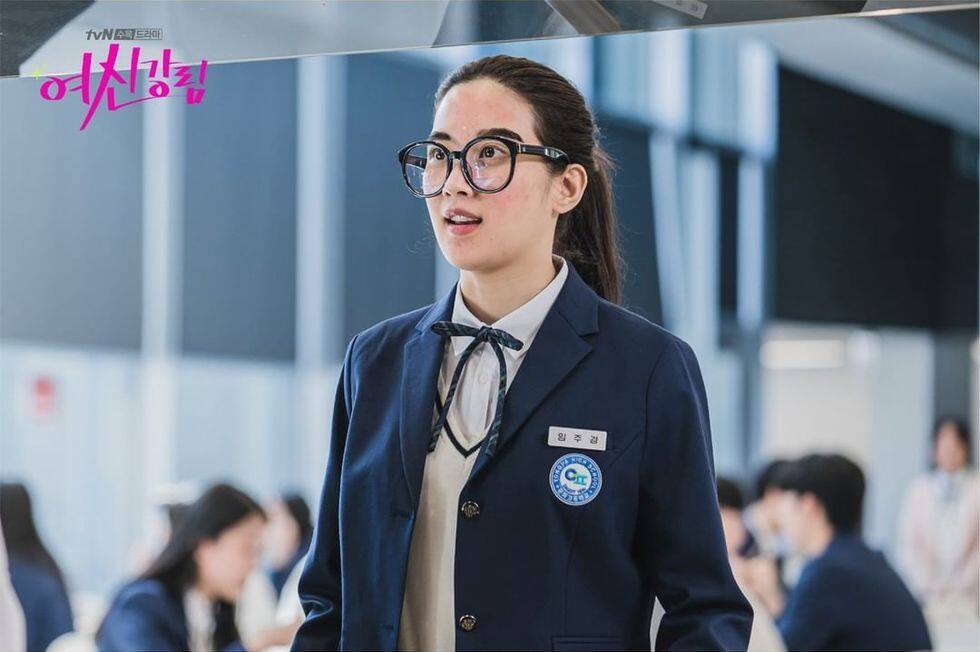 文佳煐鉛筆腿是如何練成｜《女神降臨》大曬長腿成話題 公開6大快速瘦腿