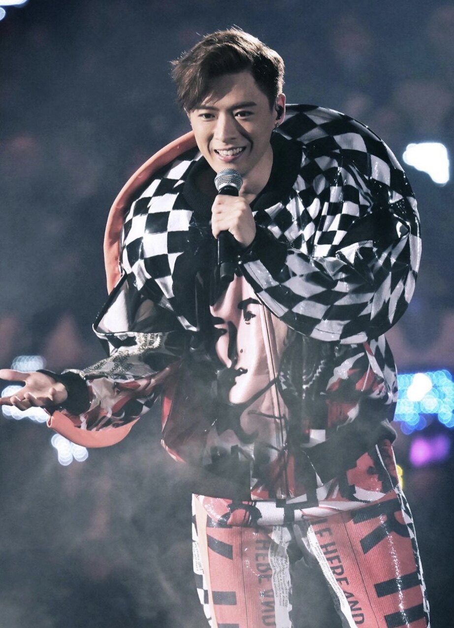 MIRROR演唱會｜ Frankie低潮曾借錢過活 隱形人戒掉一事成名 回顧皮皮出道辛酸史