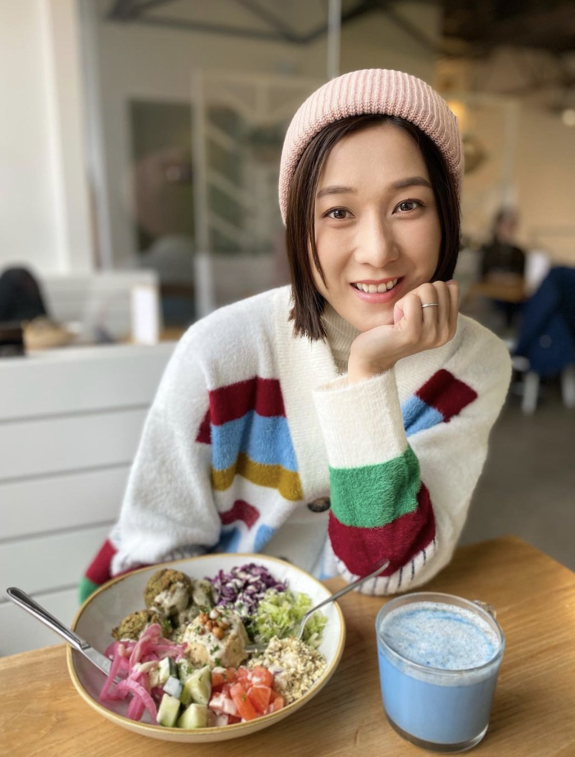 孕照超美!鍾嘉欣38歲再當媽|公開10+凍齡秘訣:蘋果醋瘦身+薑水浸腳+綠茶 孕照超美!鍾嘉欣38歲再當媽|公開10+凍齡秘訣:蘋果醋瘦身+薑水浸腳+綠茶