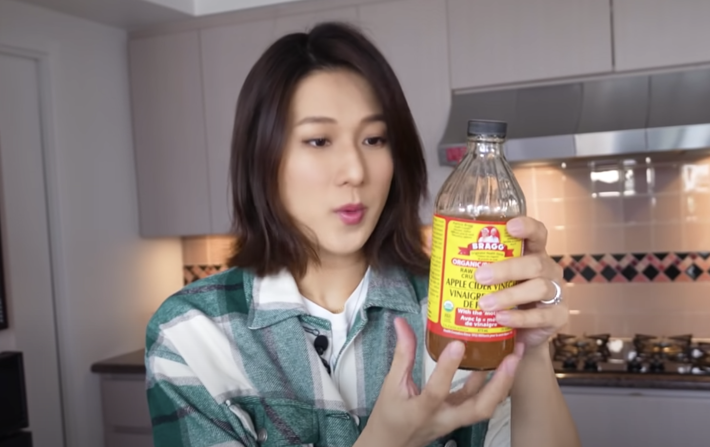 孕照超美!鍾嘉欣38歲再當媽|公開10+凍齡秘訣:蘋果醋瘦身+薑水浸腳+綠茶 孕照超美!鍾嘉欣38歲再當媽|公開10+凍齡秘訣:蘋果醋瘦身+薑水浸腳+綠茶