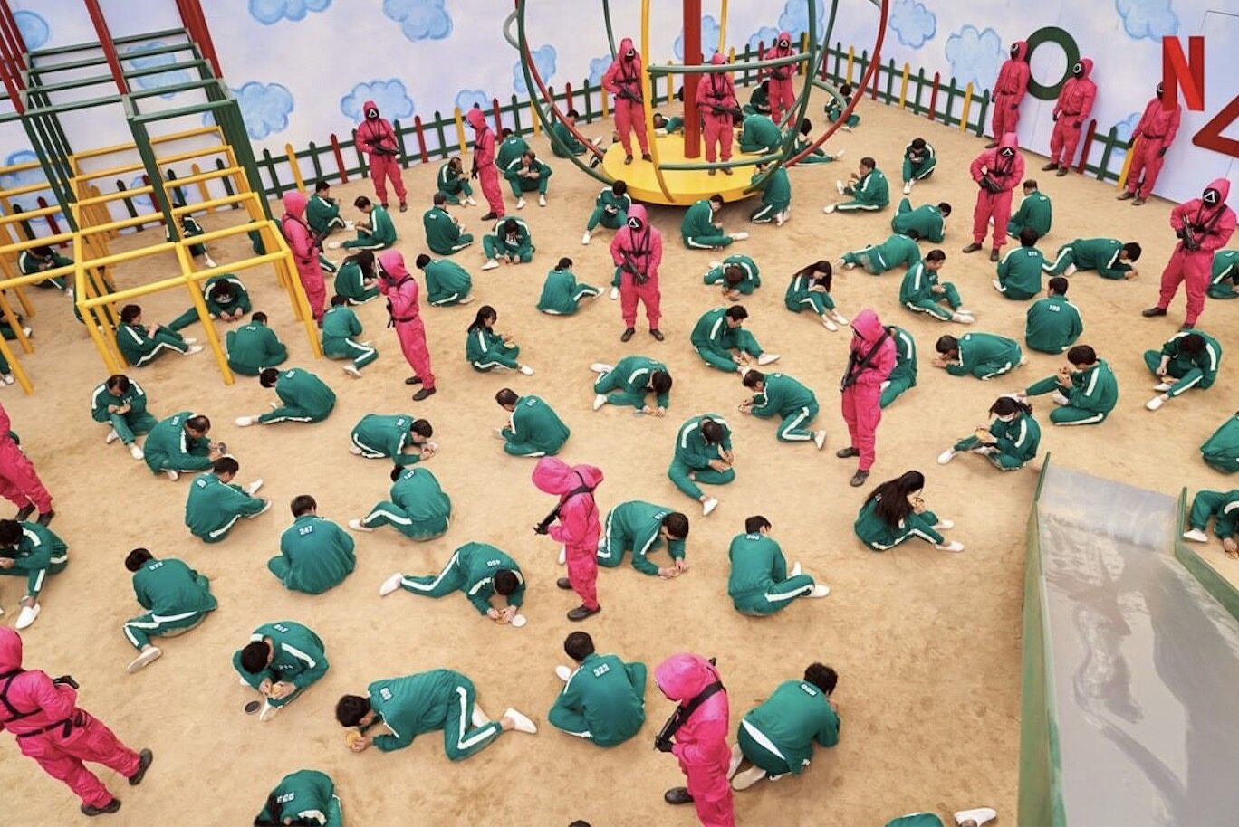 盤點《魷魚遊戲》8大黑暗人性金句｜社會底層的生存遊戲：獲得財富後真的迎來自由嗎？