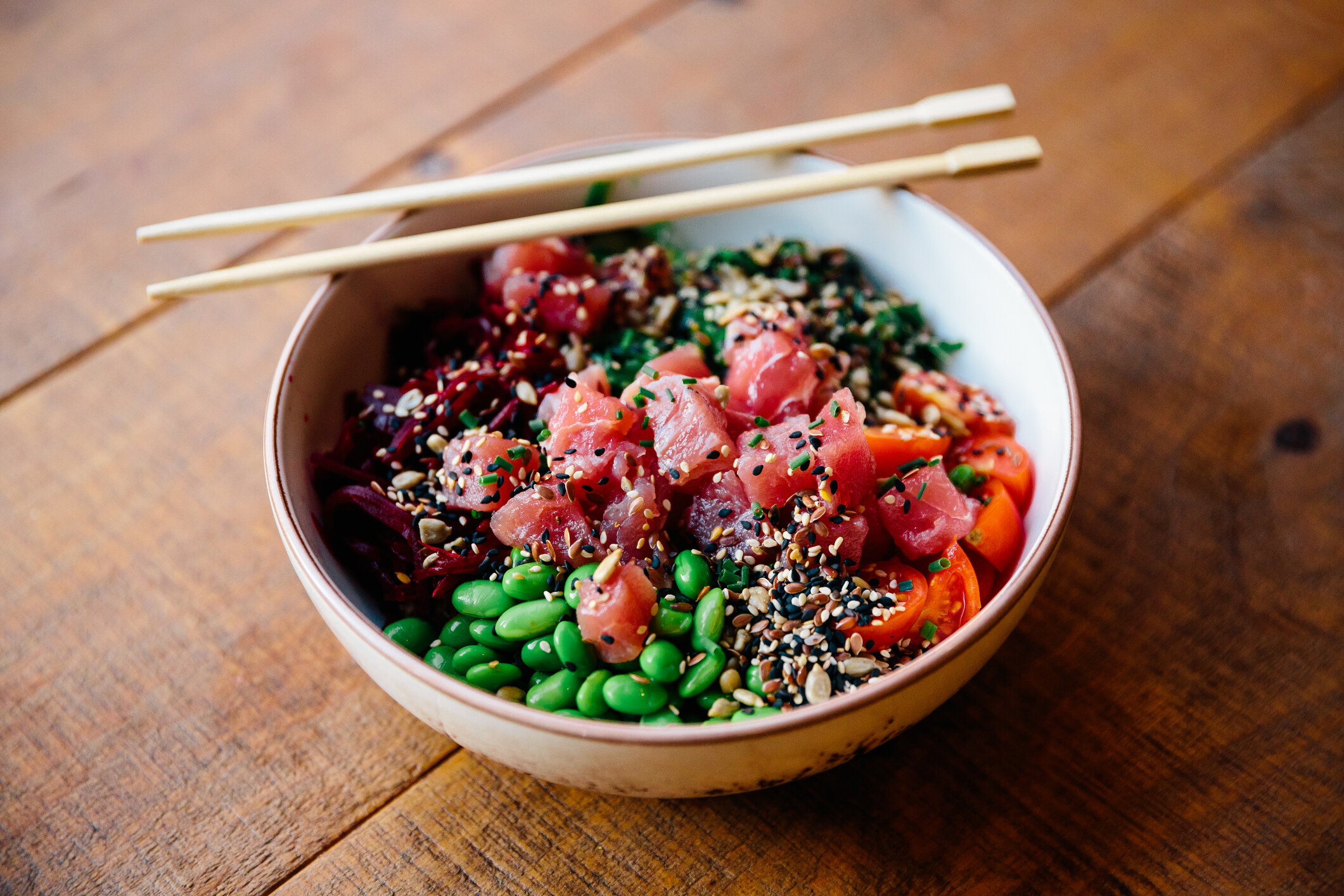 Poke Bowl蓋飯食材｜今夏最強人氣美食！10款常用食材推介 低卡低油吃出平坦