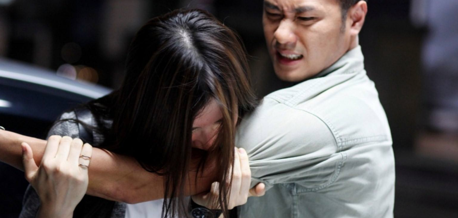 為什麼女生都愛咬人?咬你=愛你還是缺乏安全感? 為什麼女生都愛咬人?咬你=愛你還是缺乏安全感?
