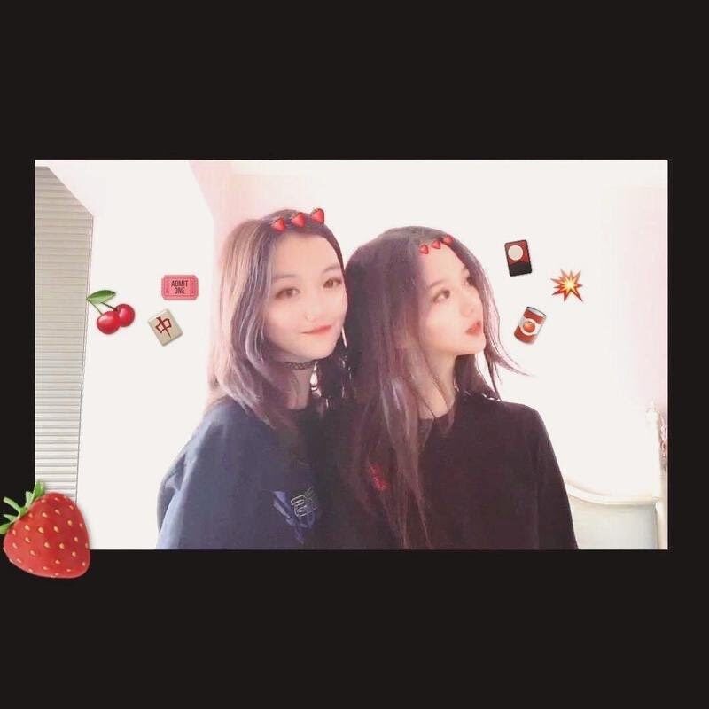 【星二代】王菲有女初長成 13歲李嫣掀時尚熱潮!憑獨特戴墨鏡方式成熱搜 【星二代】王菲有女初長成 13歲李嫣掀時尚熱潮!憑獨特戴墨鏡方式成熱搜