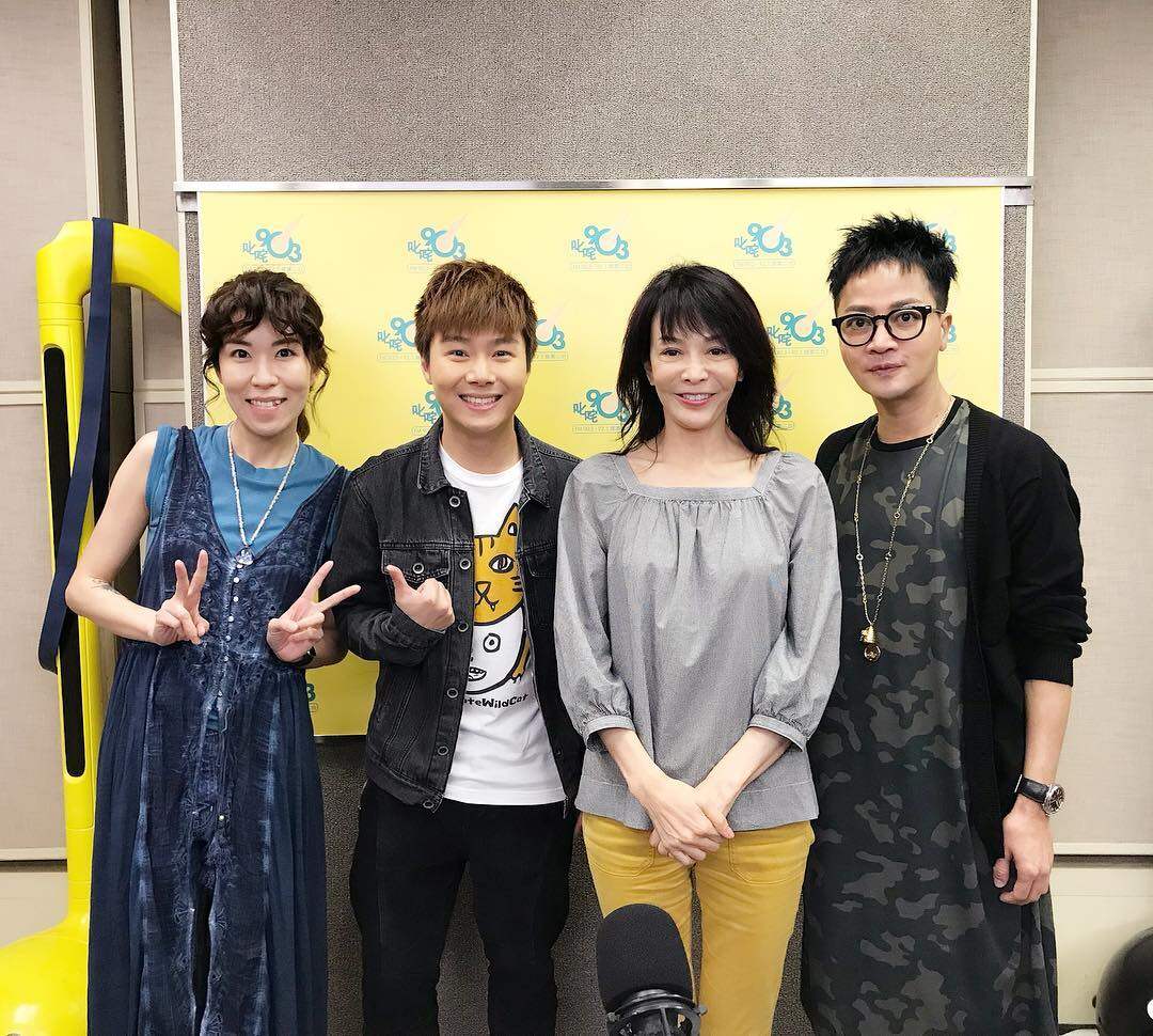 周奕瑋 訪問 電台 鄭裕玲