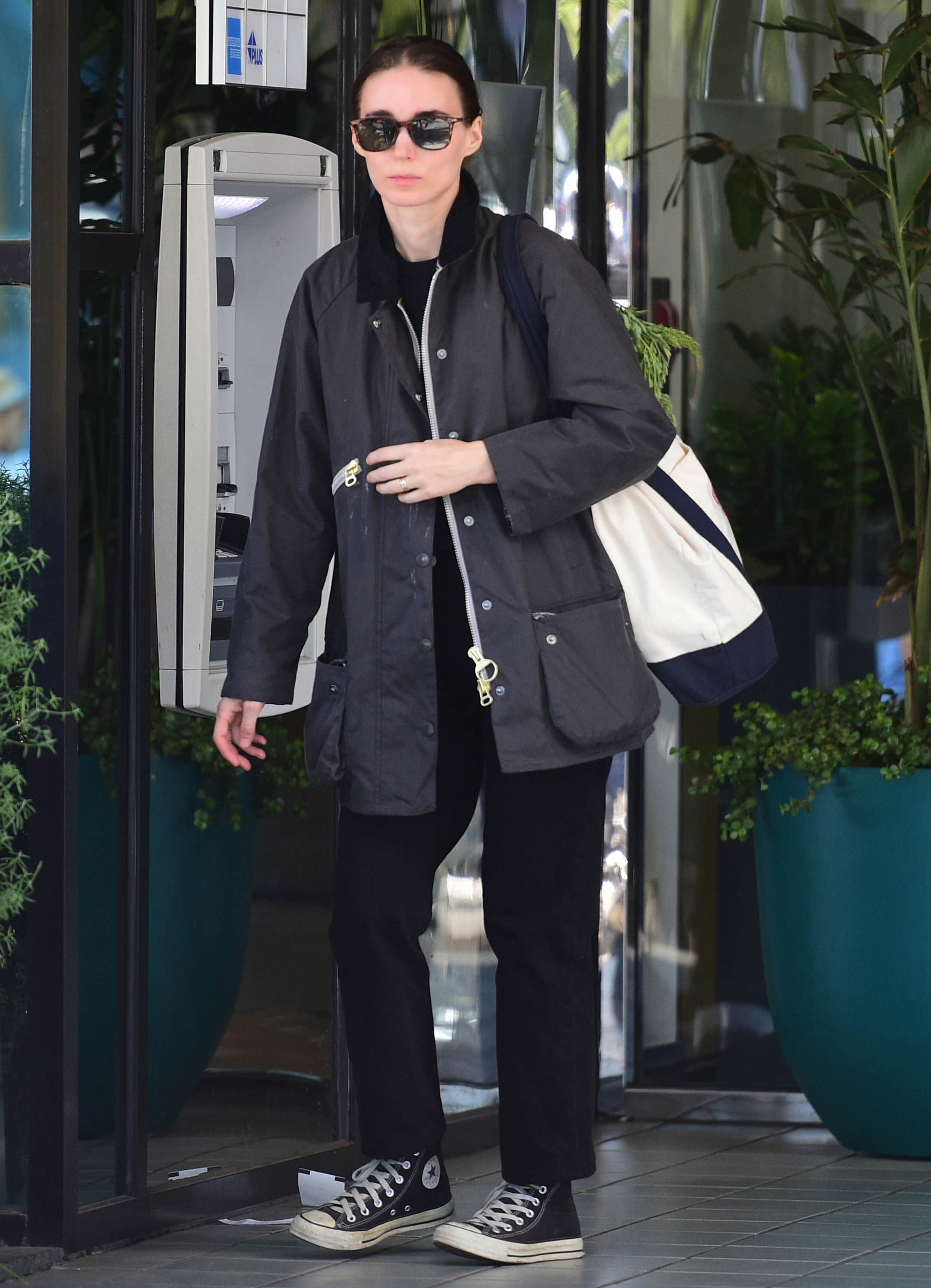 【奧斯卡2020】Joaquin Phoenix與Rooney Mara令人羨慕的愛情路!「小丑」的未婚妻與舊愛全都是大 【奧斯卡2020】Joaquin Phoenix與Rooney Mara令人羨慕的愛情路!「小丑」的未婚妻與舊愛全都是大