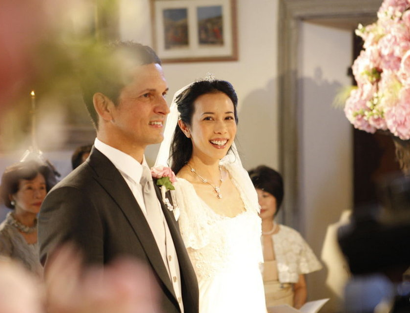 莫文蔚在 2011 年的台灣女曲獎頒獎禮宣布年底結婚