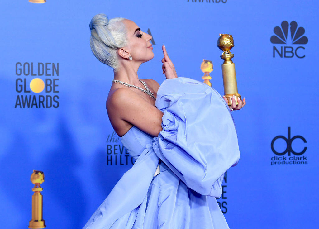 Lady Gaga 一上台就激動大叫