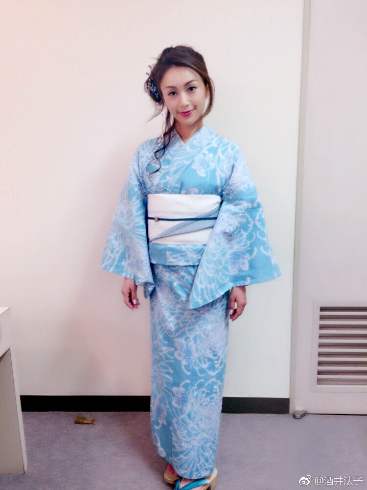 但有網友就對她的聲明似乎不太賣帳