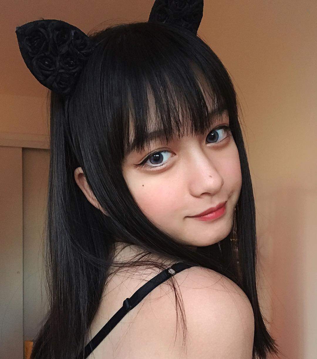 迪麗熱巴加Angelababy混合體？18歲新晉網紅Susan蘇才情兼備中日韓粉絲通殺!