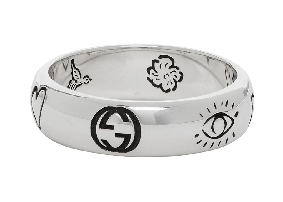 Gucci選用了925純銀製造戒指，不需要怕敏感，外圈是blind for love和大愛類的圖案