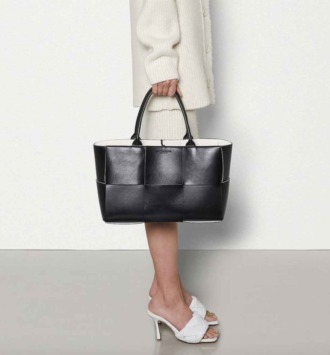 OL返工必備2021新款手提袋tote bag | Chloé帆布袋、Dior Book Tote、Bottega Veneta Arco Tote實用又耐看