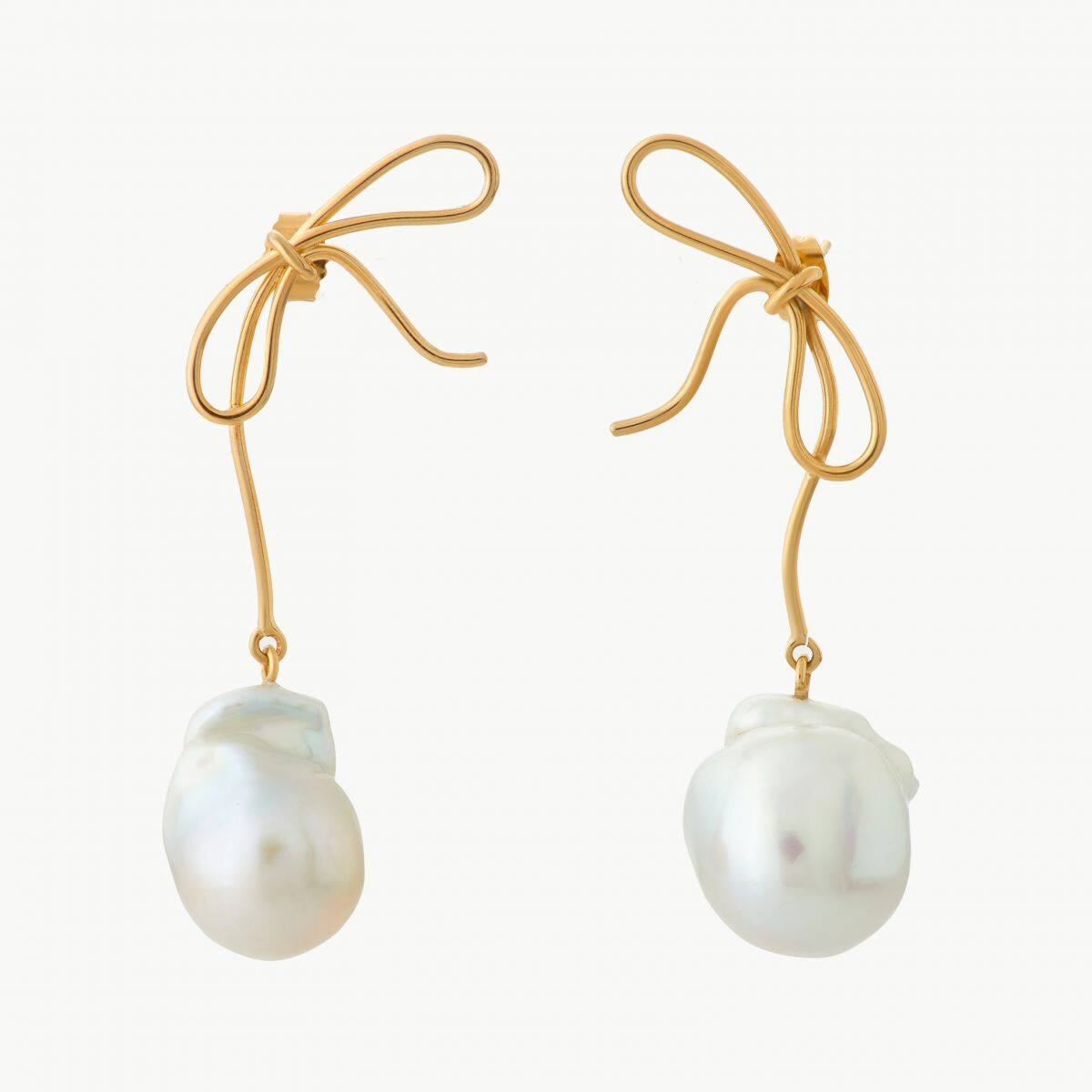 巴洛克珍珠首飾助你氣質一秒提升｜推介珍珠耳環、手鏈、項鏈款式