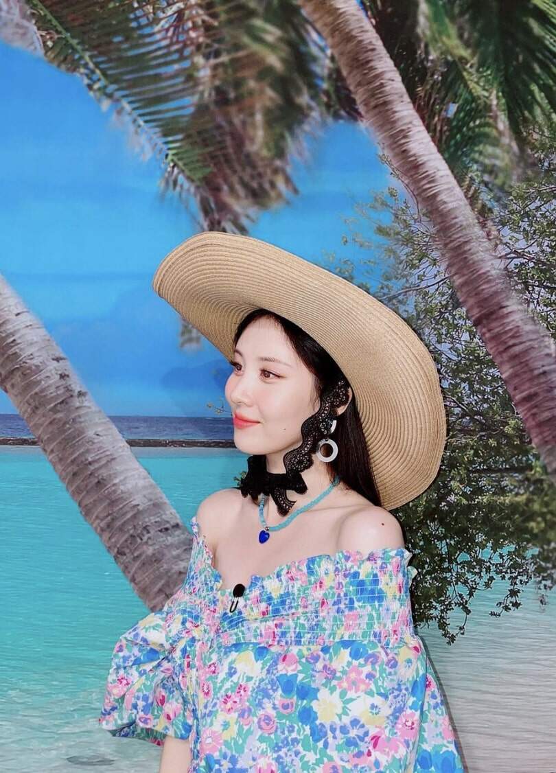 夏日必備的減齡單品多彩繽紛的Y2K復古風串珠頸鏈、手鏈是韓妹最