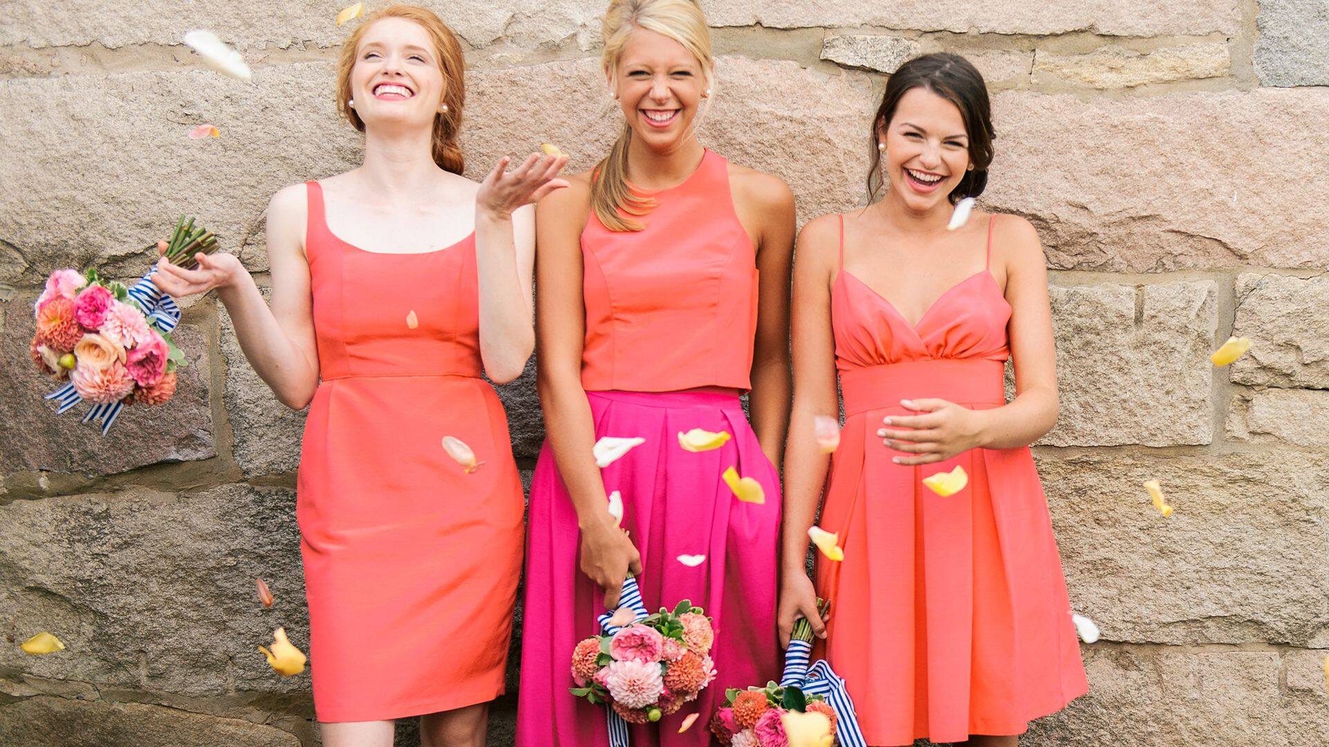打造最潮姊妹團：入手Pantone 2019年度色「珊瑚橘」姊妹裙！