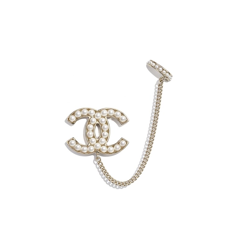 $3,000起入手雙C首飾｜2021新款 Chanel 手鏈、頸鏈、耳環必收全攻略