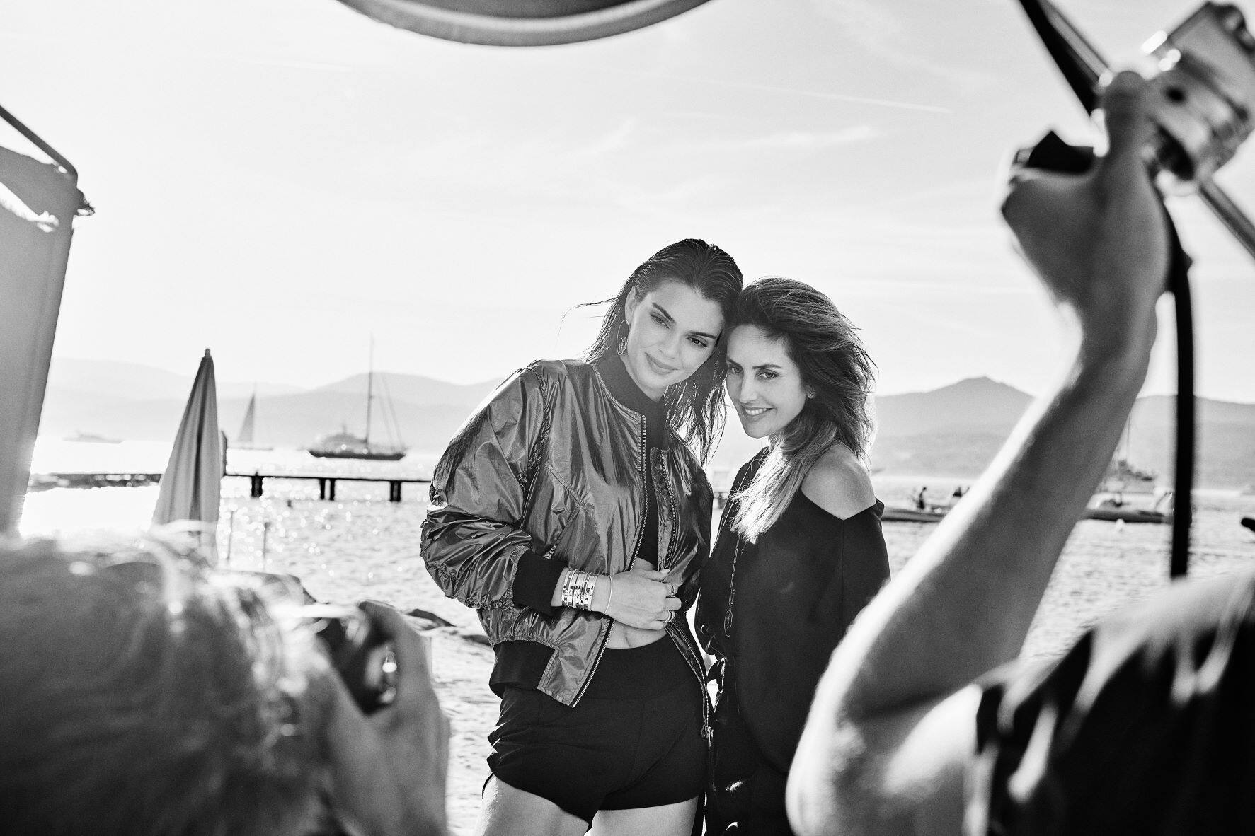 名模Kendall Jenner戴上Messika Paris靈動自由的鑽石珠寶 陽光下演繹法式時尚