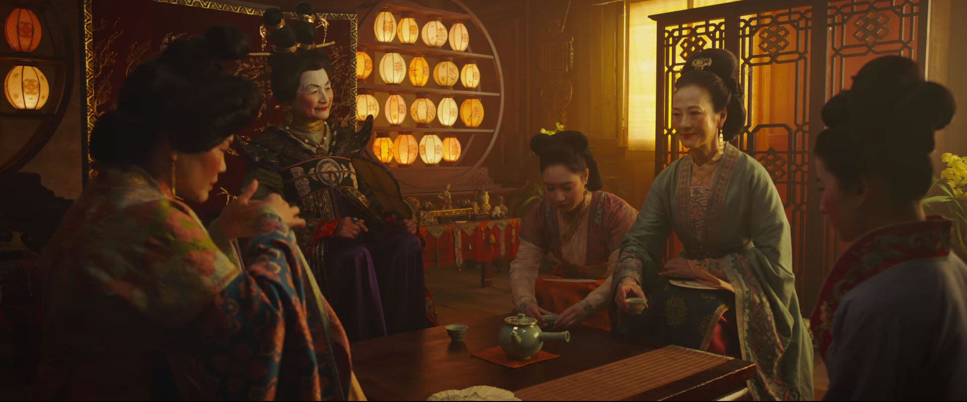 劉亦菲主演《花木蘭》預告出爐！網友取笑妝容，歷史粉﹕「你才不懂！」