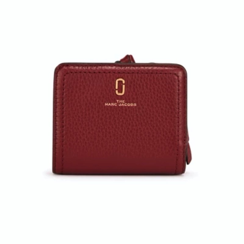 2021牛年必買應節紅色銀包｜20個名牌銀包大檢閱:Gucci、Prada、Chloé等實用時尚錢包