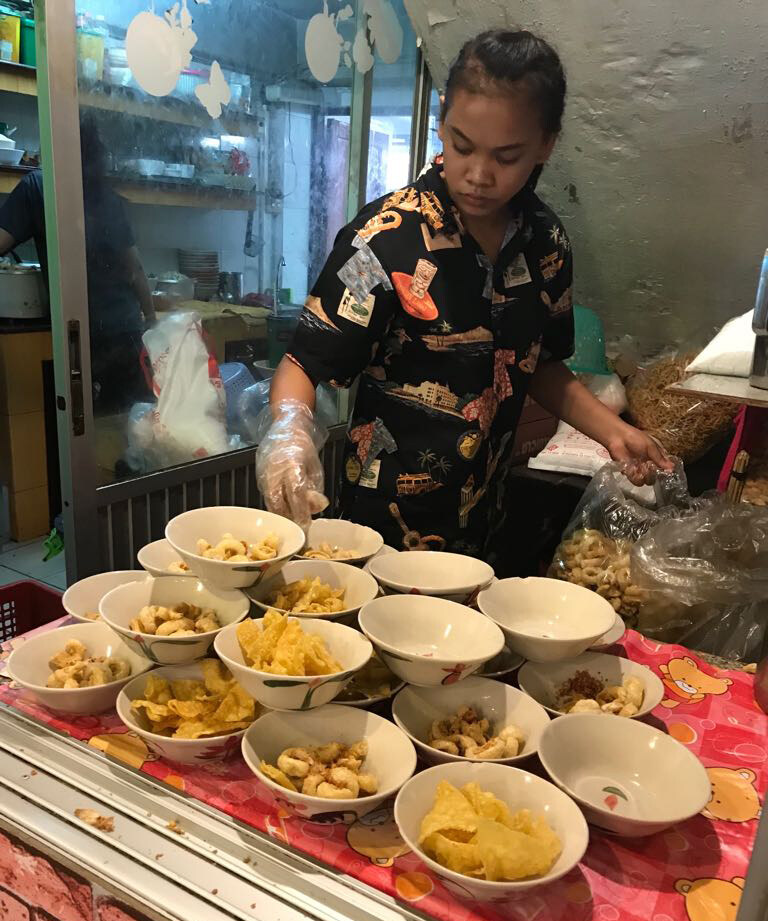 曼谷 船麵