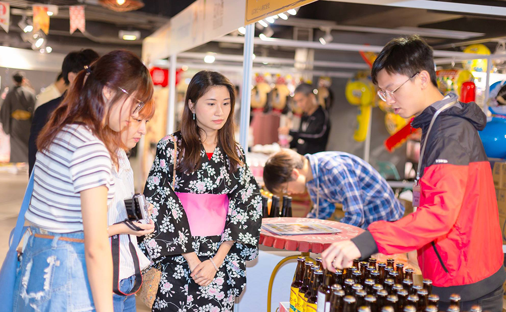【中秋好去處2019】中秋活動必去打卡景點推介,大坑舞火龍+巨型月亮+浪漫霓 【中秋好去處2019】中秋活動必去打卡景點推介,大坑舞火龍+巨型月亮+浪漫霓