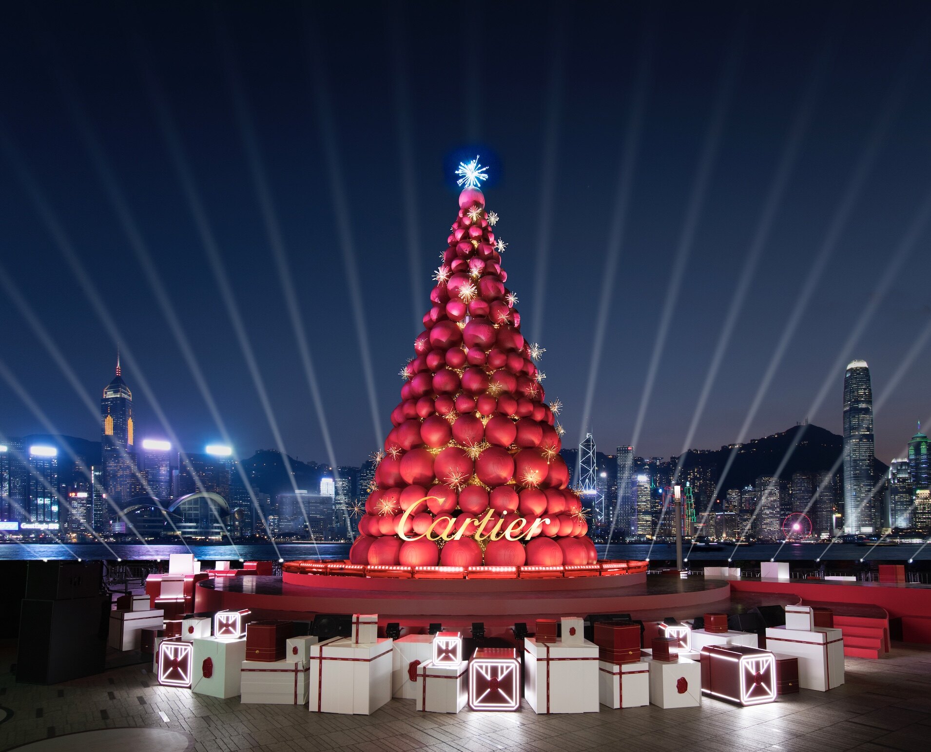 聖誕好去處2021｜10+閨密情侶必去打卡聖地：巨型聖誕樹、牛仔聖誕市集、光之