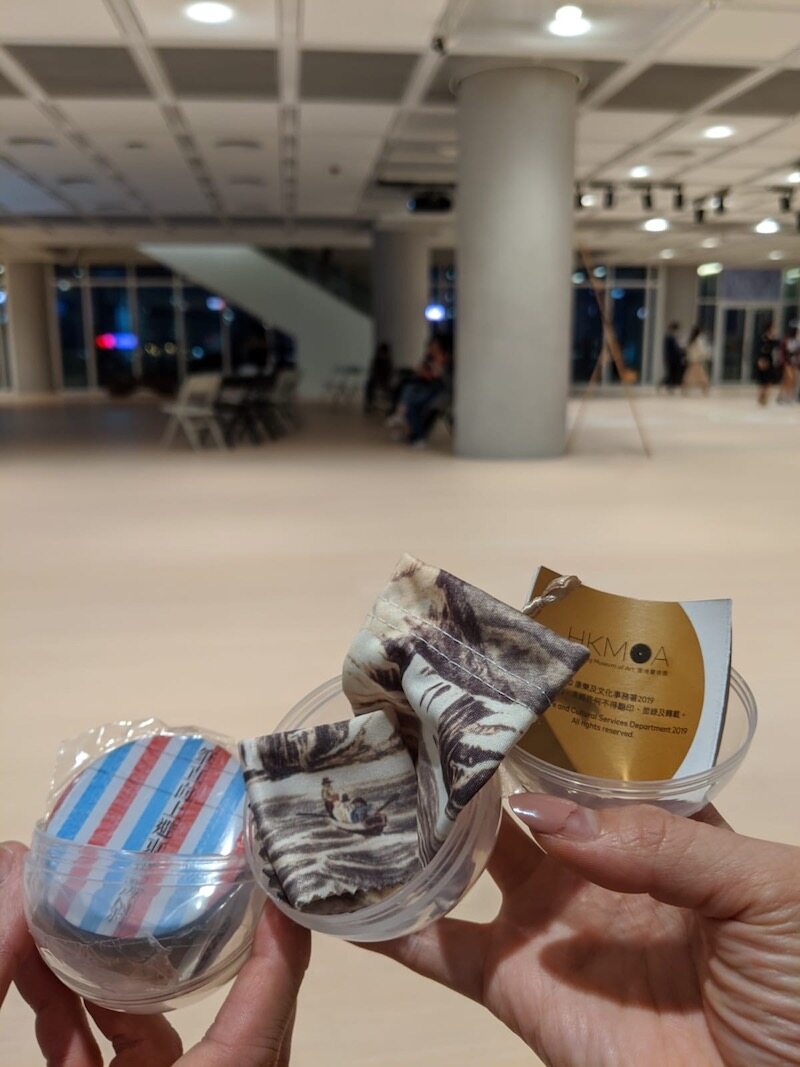 【香港好去處】帶你遊走香港藝術館一探內外新姿!無敵海景下欣賞殿堂級 【香港好去處】帶你遊走香港藝術館一探內外新姿!無敵海景下欣賞殿堂級