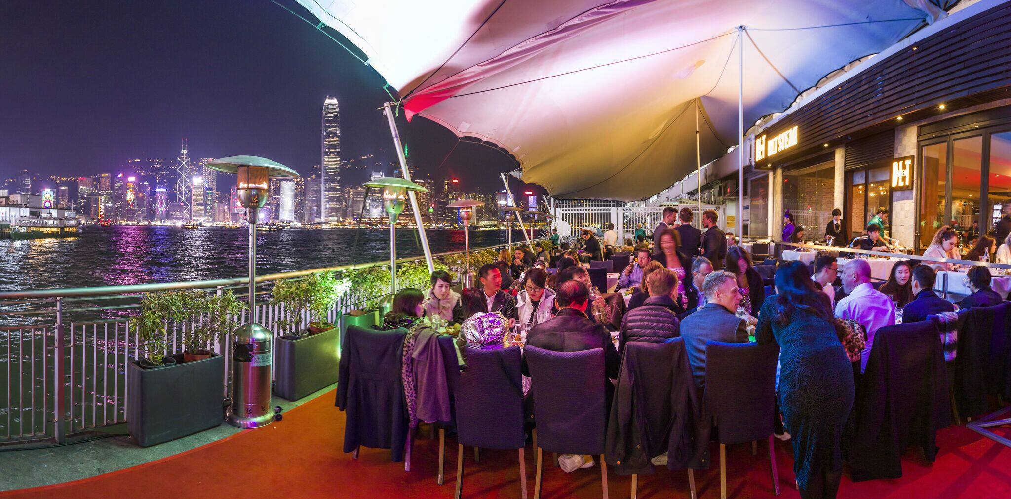 尖沙咀、紅磡海景餐廳8大推介：過萬呎露天歐陸餐廳、102樓高飽覽維景
