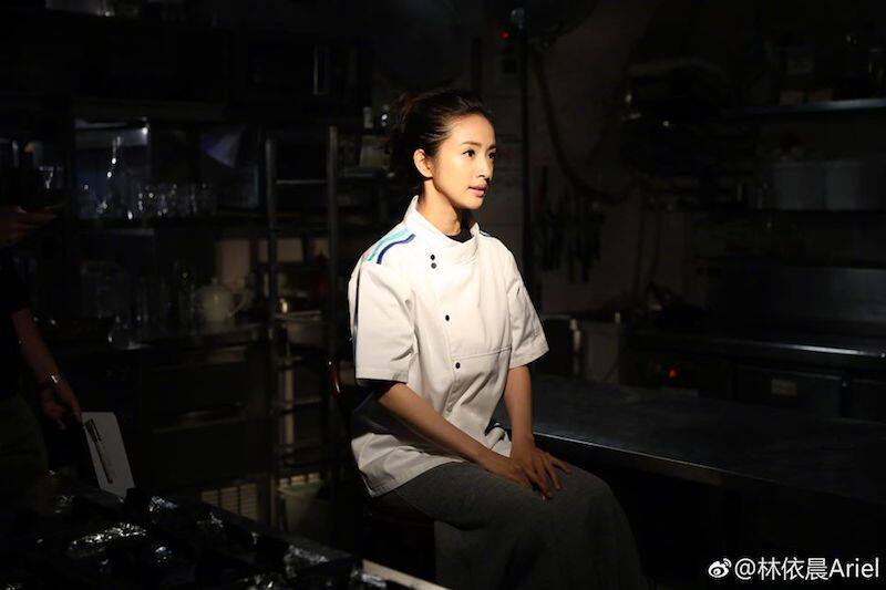 17. 前女友都是「神聖的犧牲」 17. 前女友都是「神聖的犧牲」