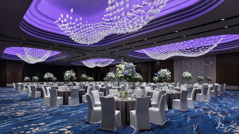 香港海洋公園萬豪酒店的無柱型宴會廳，最多可筵開最多80席圓桌