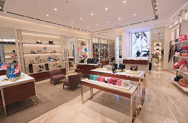 時裝, 旗艦店, FURLA