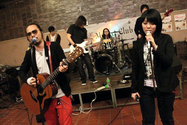 CosmoCAMPUS, 雷琛瑜, J.Arie, 大學生活, 大學, U-life, 香港大學, 法律系, 歌手, 上莊, 律師
