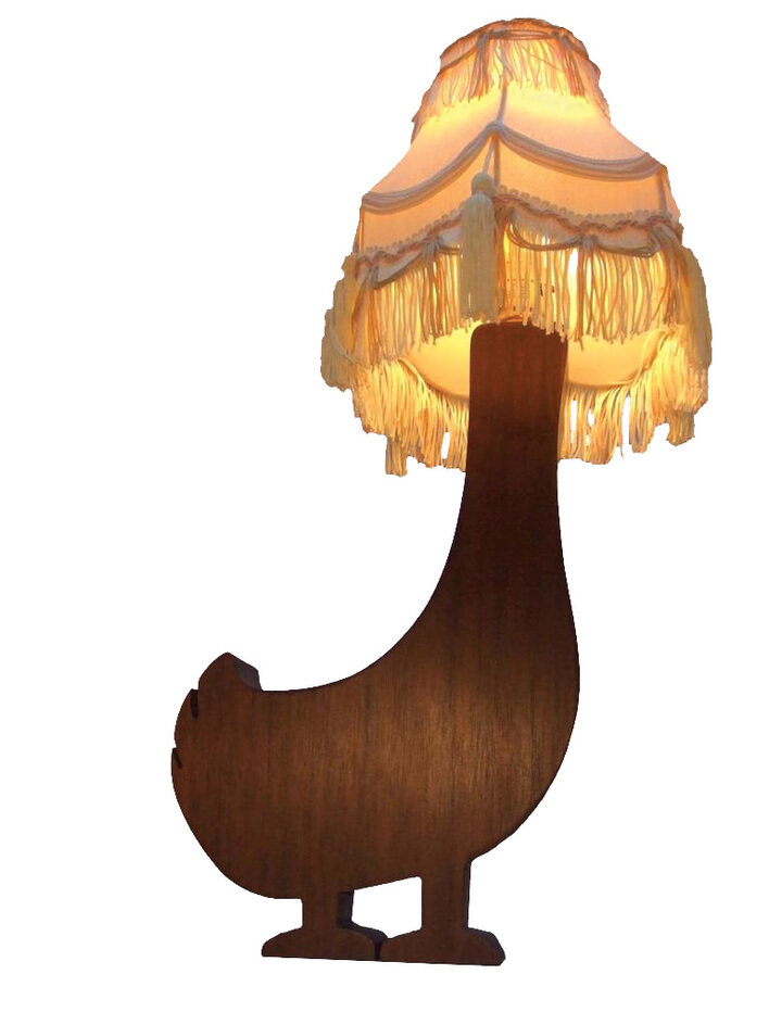 外形可愛的英國手製鴨仔燈，可令一室明亮。($1,780/Mr.Blacksmith)